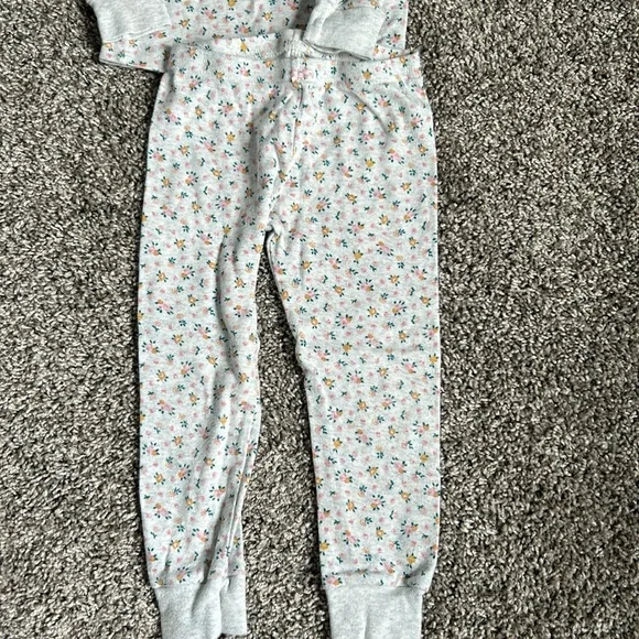Toddler girl flower print pajama set long sleeve top and pants size 3T - Picture 3 of 5